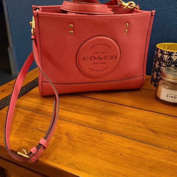 Coach Dempsey - Picture 3 of 15